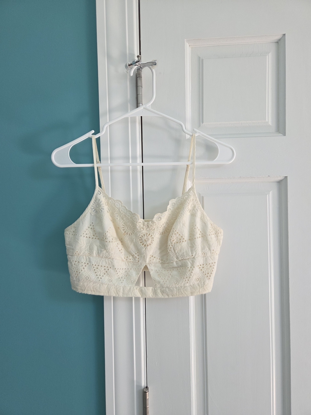 Ivory Eyelet Lace Crop Top